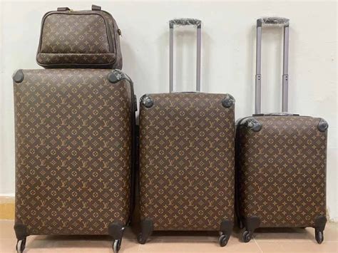 louis vuitton luggage set replica|louis vuitton scam.